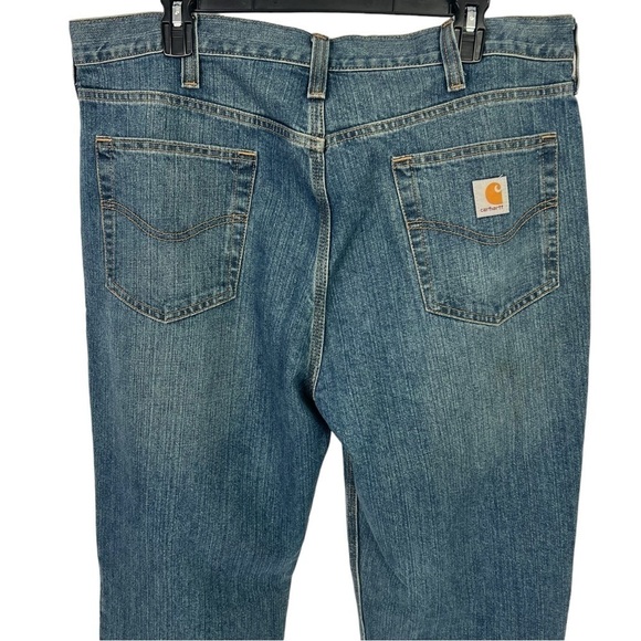 Carhartt Men’s Blue Jeans Sz W38”/L 32” Relaxed Fit Medium Wash Pockets - Picture 4 of 8
